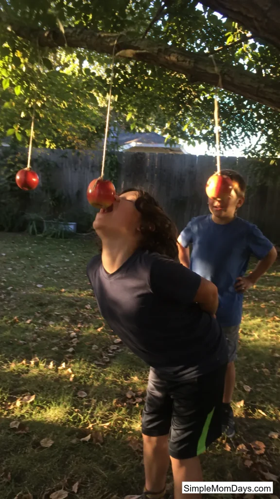 Apple Bite Race