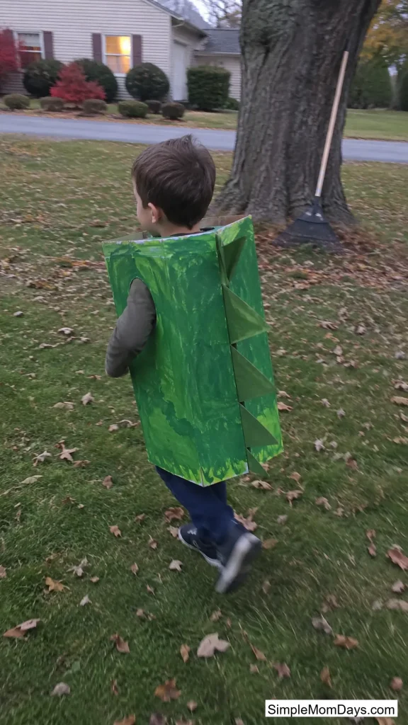 Box-Fits-Inside-a-Box Dinosaur