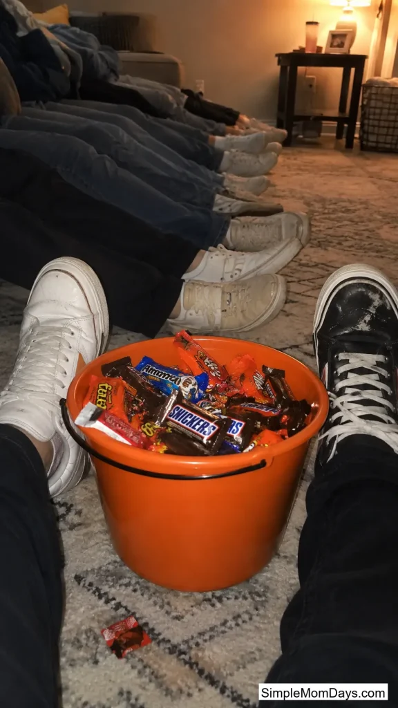Candy Bucket Chain Pass