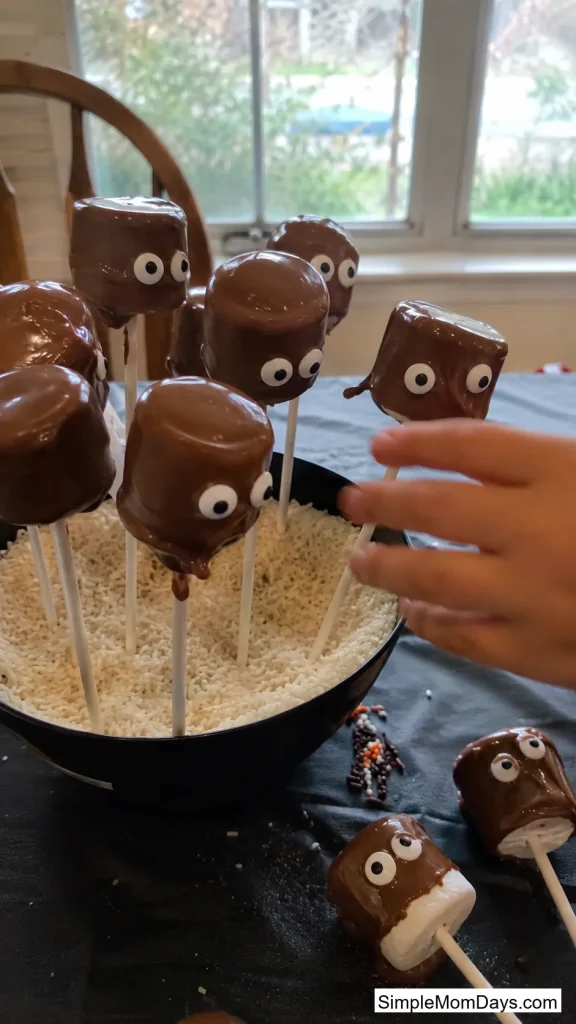 Candy Eye Marshmallow Pops