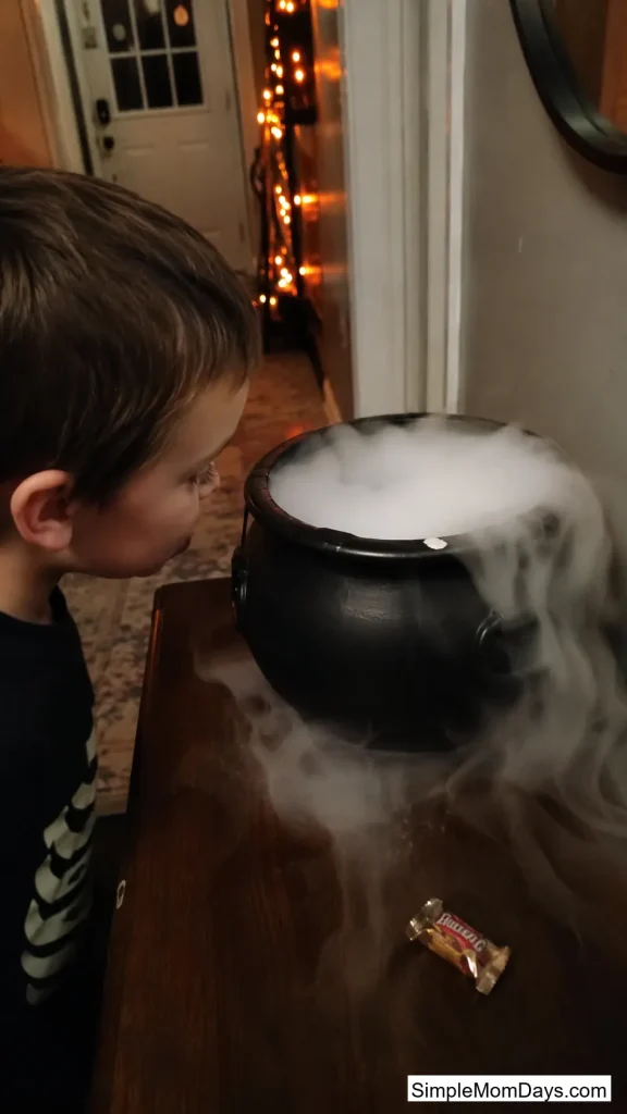Dry Ice Cauldron Fog