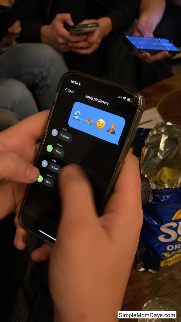 Emoji Decode Battle
