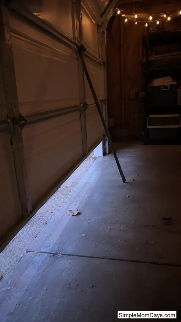 Half-Open Door Hybrid Airflow