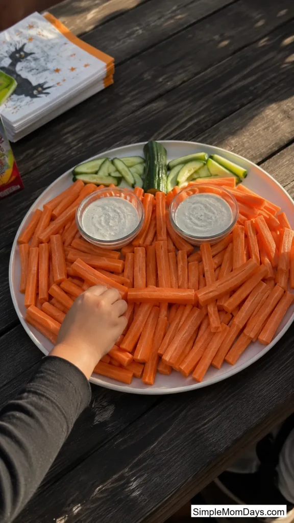 Jack-o'-Lantern Veggie and Dip Platter