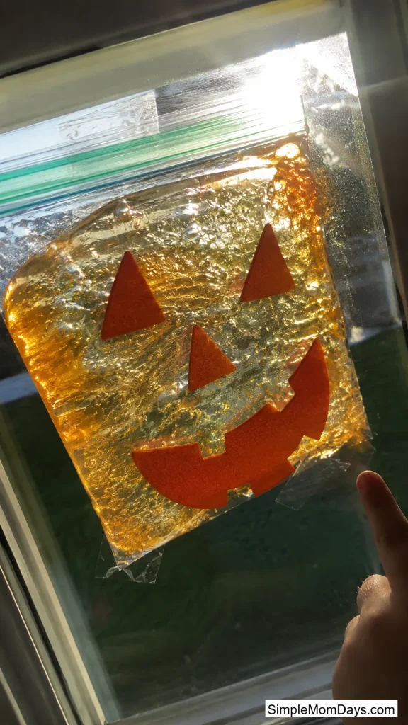 No-Mess Jack-o-Lantern Squish Bag