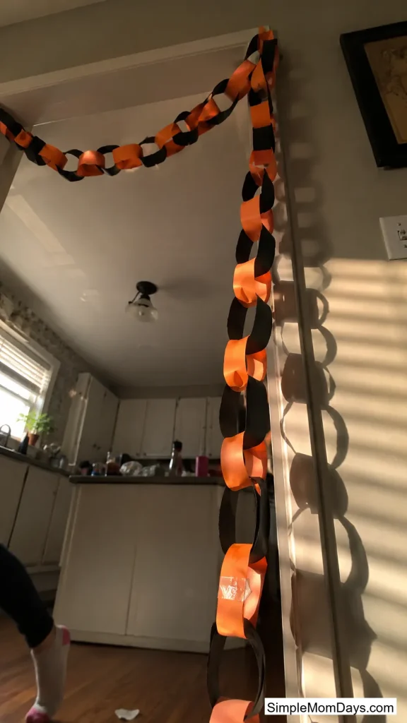 Paper Chain Halloween Countdown