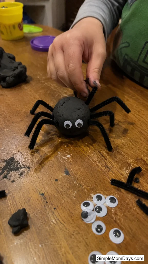 Pipe Cleaner & Playdough Spiders