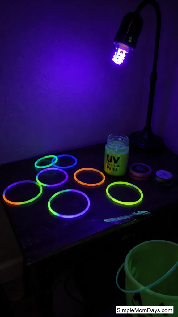 A Blacklight Corner for Glow Photos