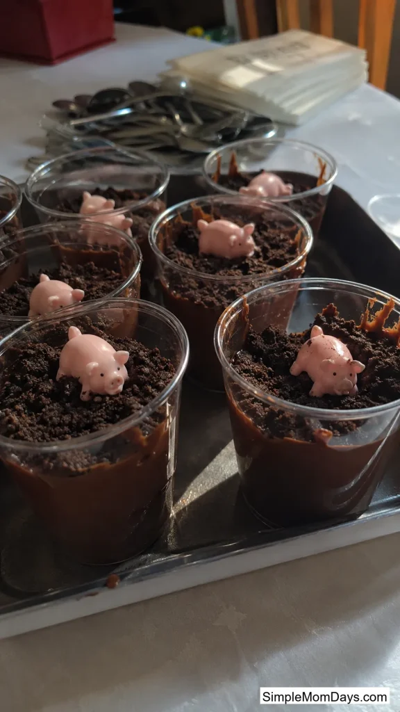 A Pig-in-Mud Pudding Bar