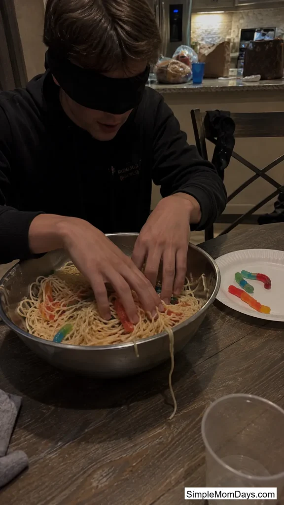 Blindfolded Worm Dig