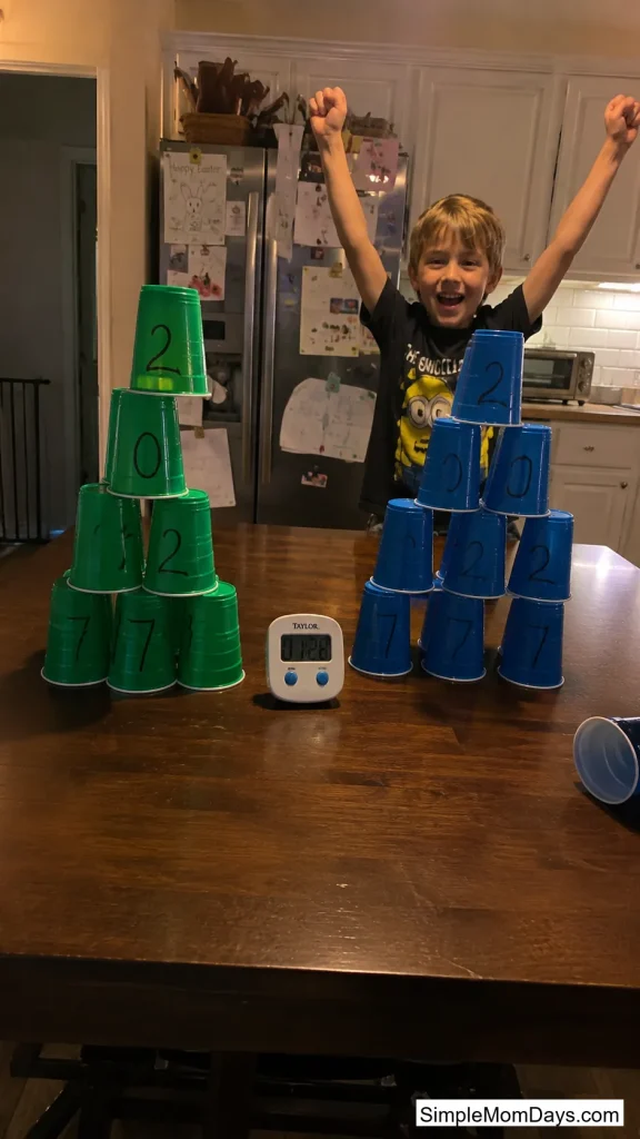 Cup Pyramid Race