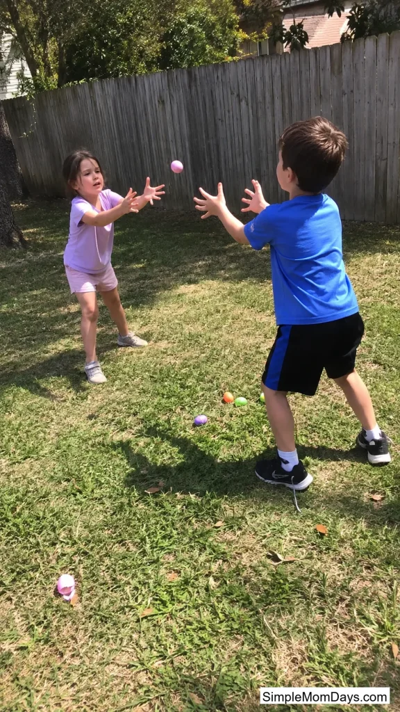 Dinosaur Egg Toss