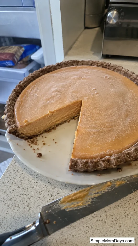 Frozen Pumpkin Ice Cream Pie