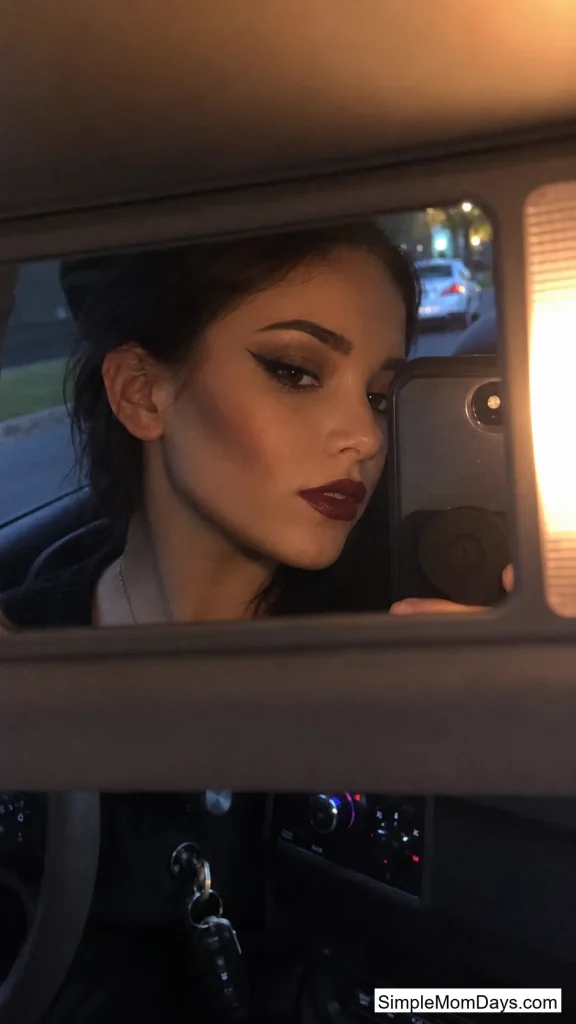 Gothic Cheekbone Contour
