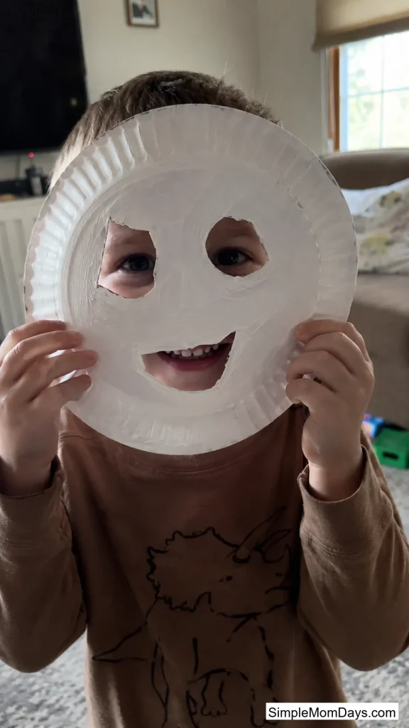 Paper Plate Peek-a-Boo Ghosts