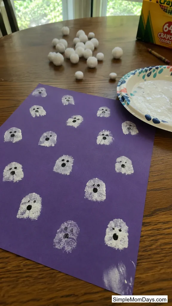 Pom-Pom Print Ghosts