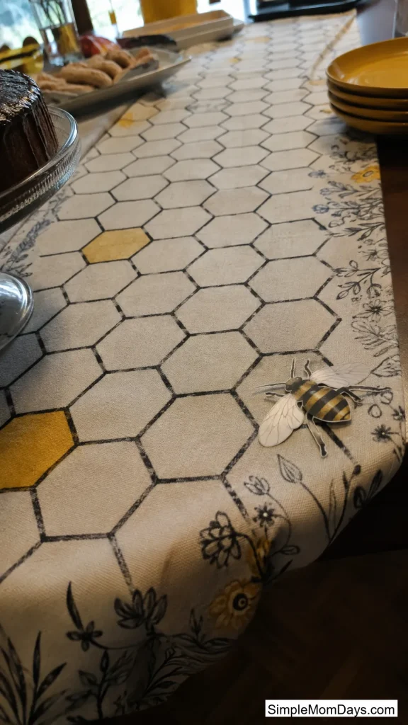 Hexagon Table Runners